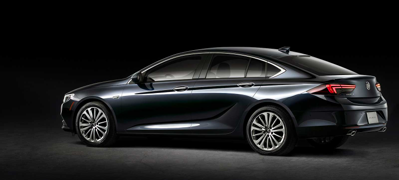 Illustration for article titled Holy Crap, The 2017 Buick Regal Is Actually A Hatchback And A Wagon